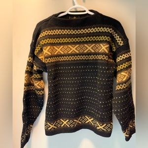 Vintage pure wool sweater by Ren dale